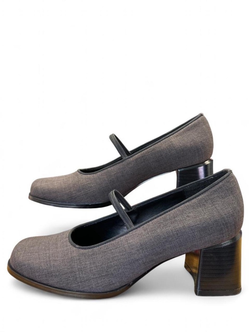 Vintage 90s Grey Fabric Block Heel Mary Janes - Size 6
